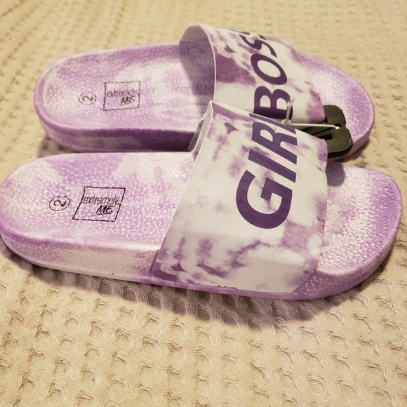 * GIRL BOSS TIE DYE PURPLE SLIDES SANDALS WATER SHOES SIZE 12 WATER NWT - Picture 2 of 4